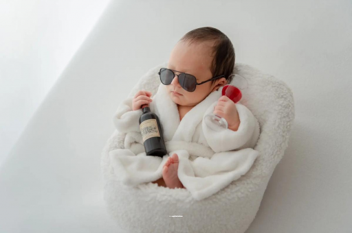 来宾怀孕初期老是小便多